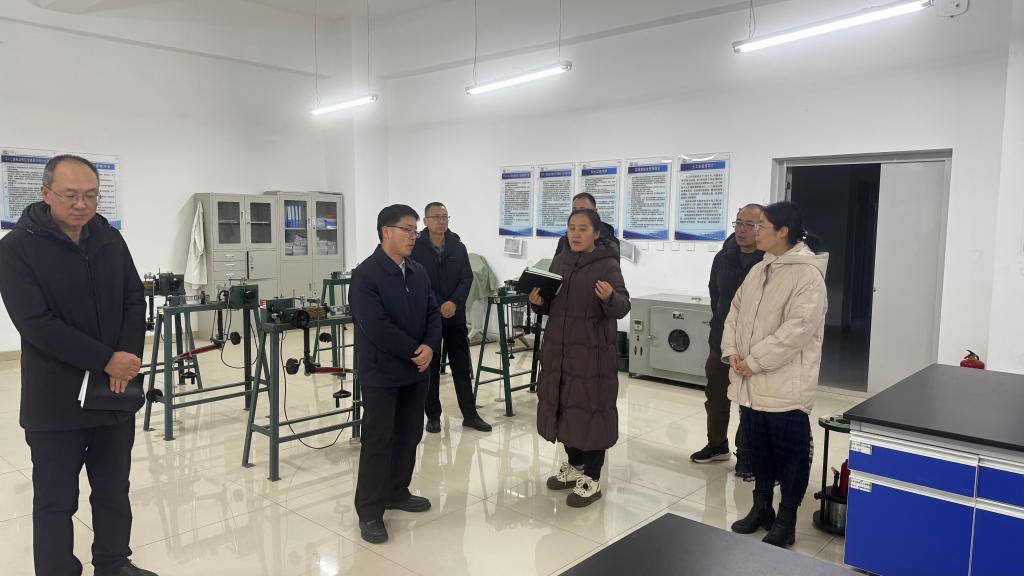 内蒙古河套灌区水利发展中心与河套学院水利与土木工程学院共推“揭榜挂帅”项目座谈交流 深化工程技术创新